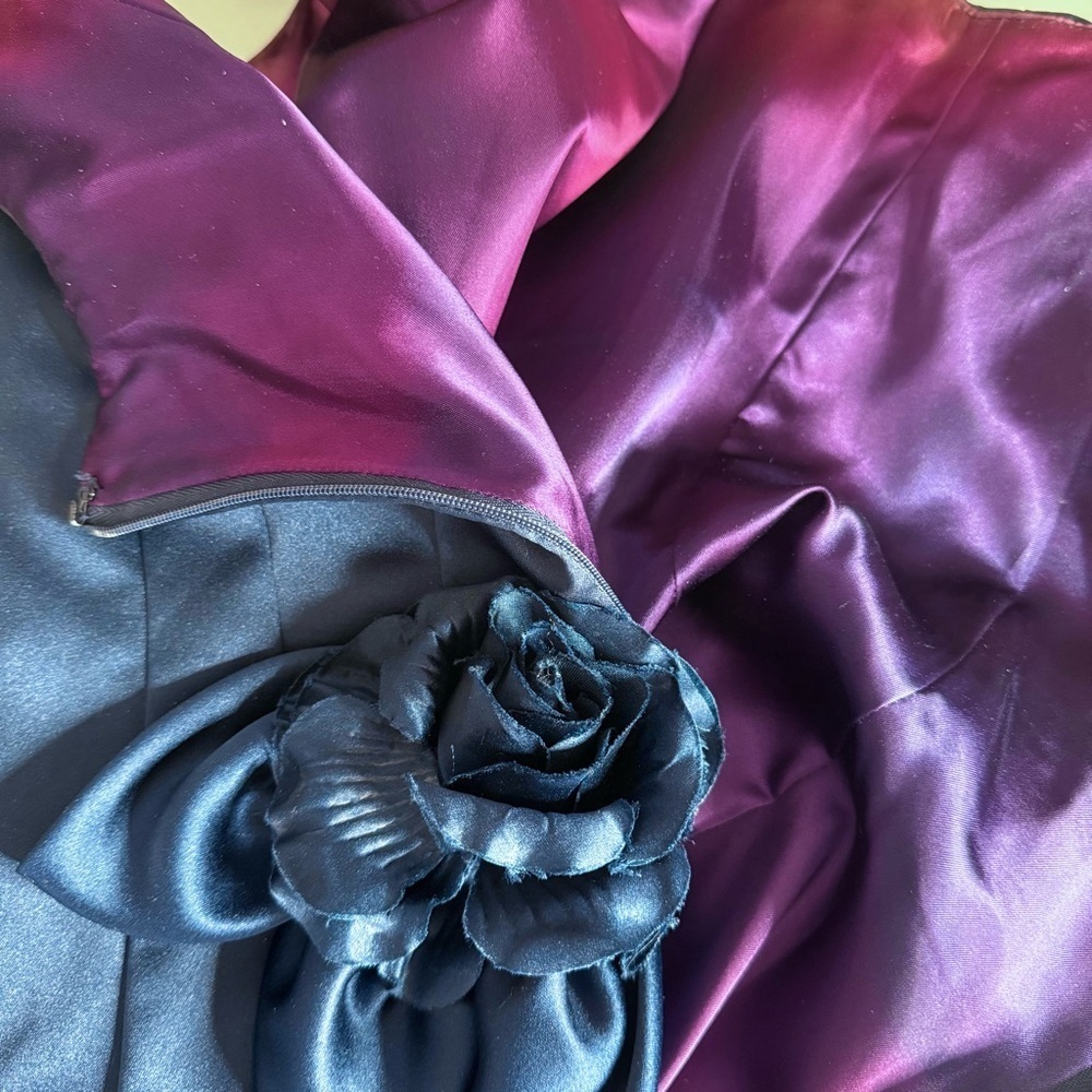 JESSICA McCLINTOCK Navy Satin Floor Length Prom Dress Size 10 Satin Rose Formal - Picture 7 of 16